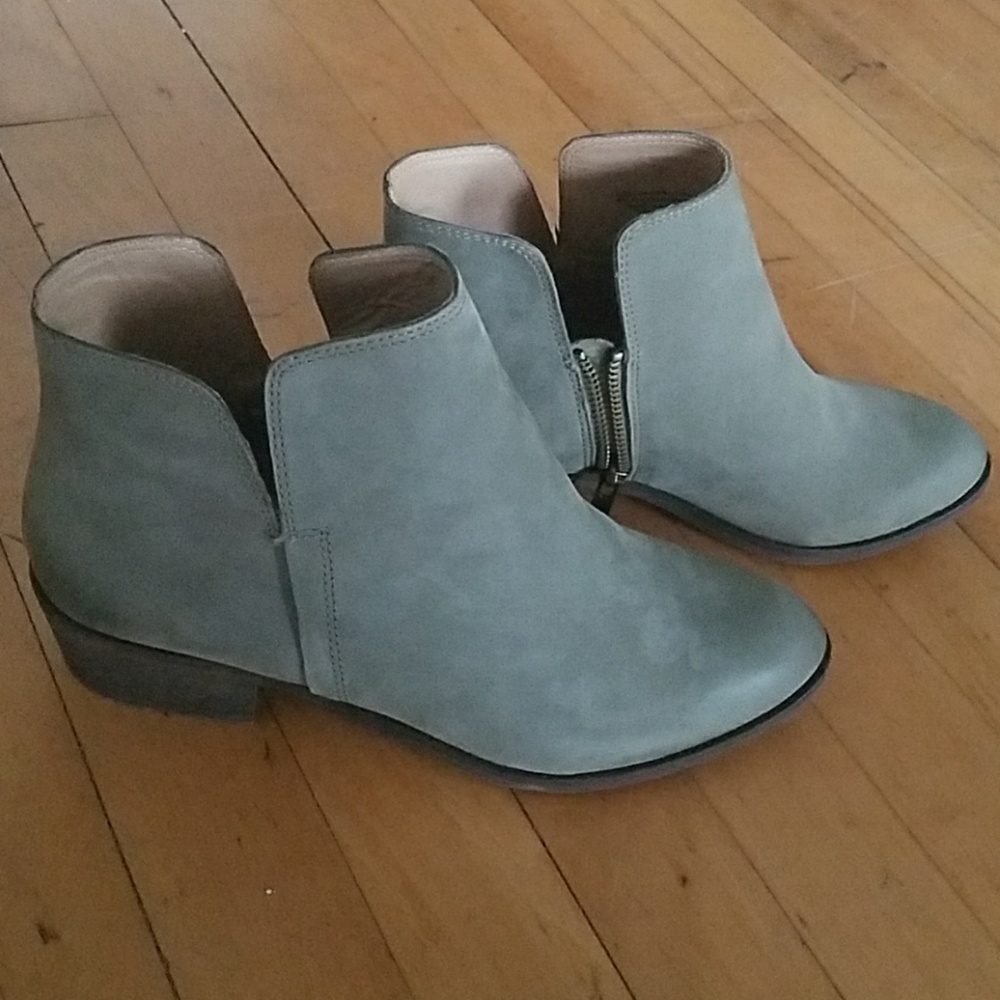 NWT Moss/Olive Splendid Suede Leather Booties 7.5